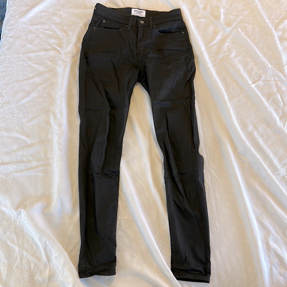 LEVIS HIGH WAISTED BLACK SKINNY JEANS